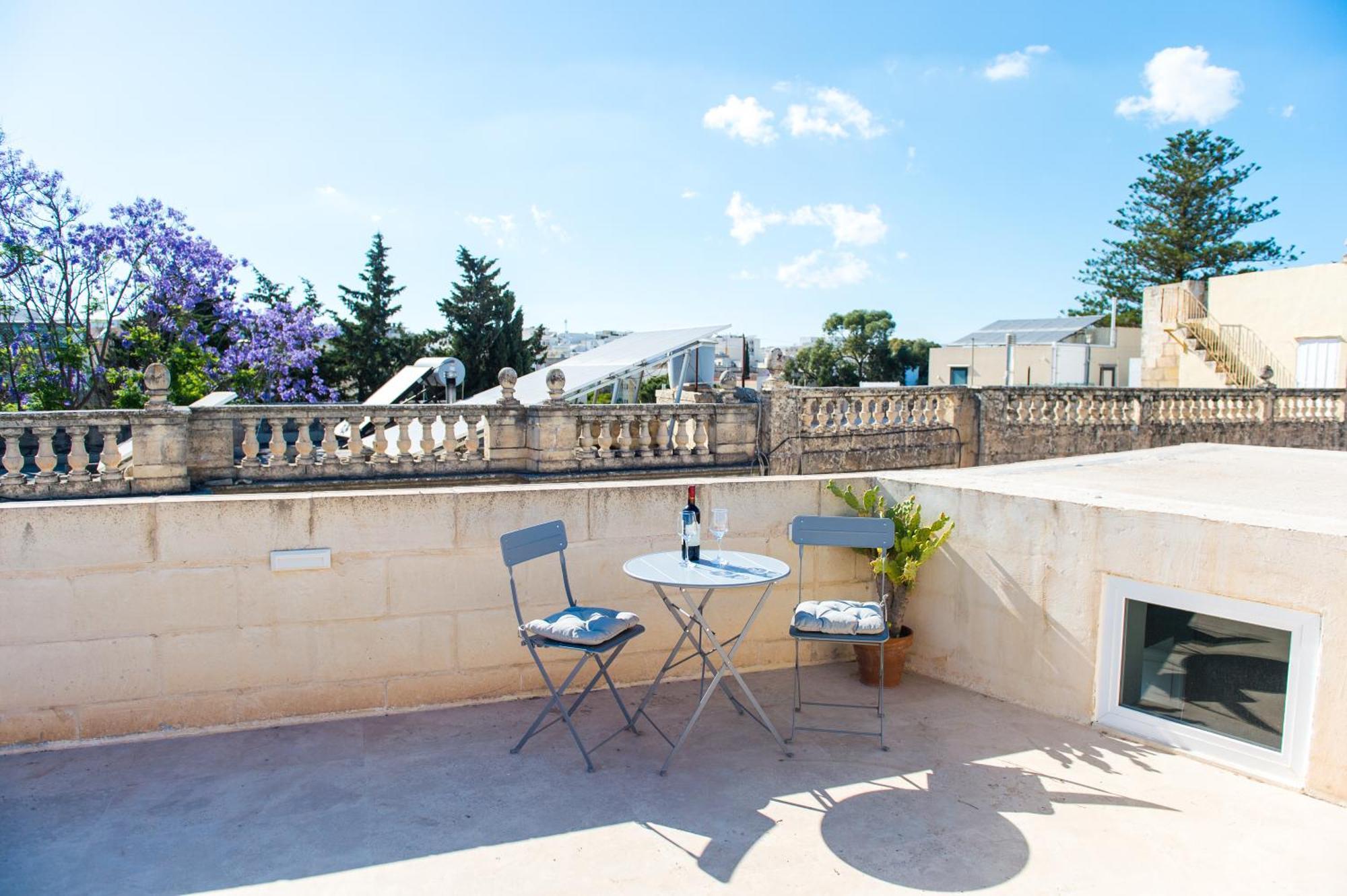 San Anton Suites Аттард Экстерьер фото